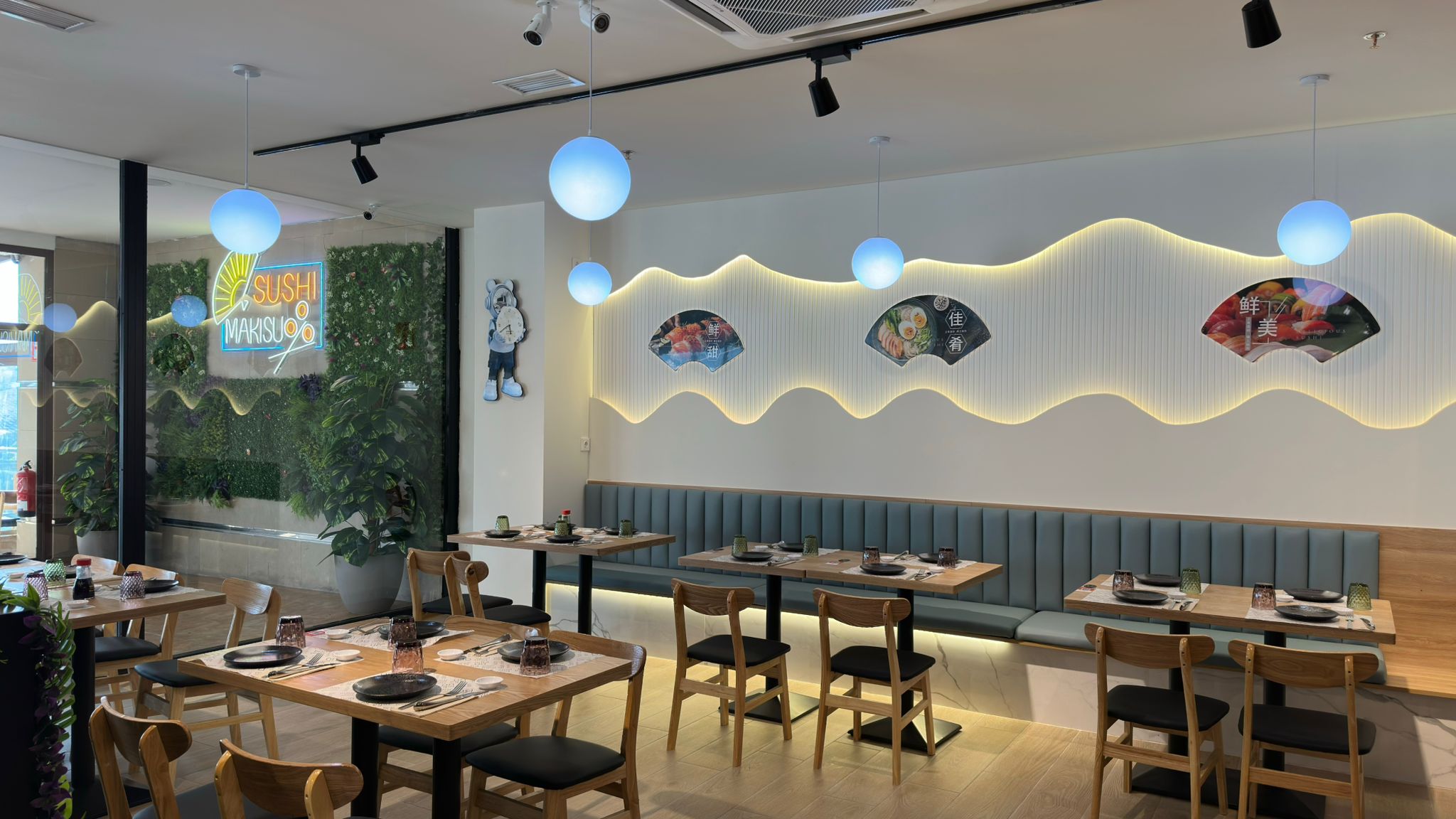 Makisu Sushi Buffet interior